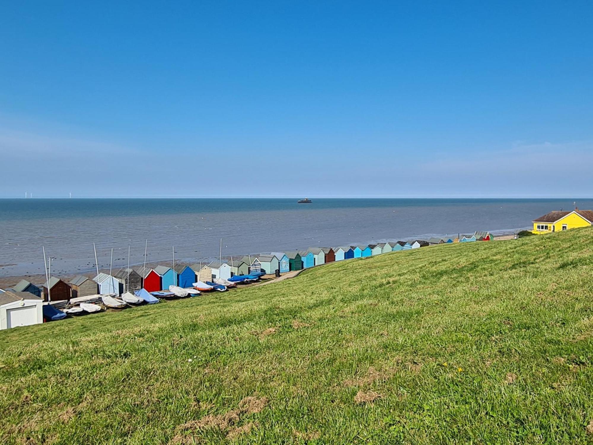 Vitamin Sea Residency Herne Bay Exterior foto